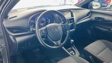 TOYOTA Yaris Hatch 1.5 16V 4P FLEX XL PLUS CONNECT MULTIDRIVE AUTOM�TICO CVT, Foto 10
