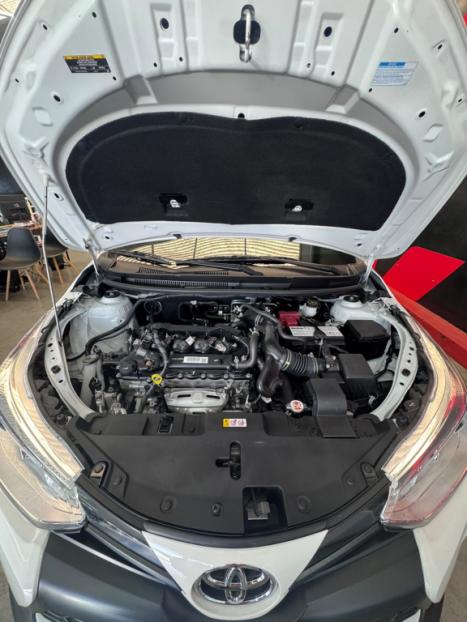TOYOTA Yaris Hatch 1.5 16V 4P FLEX XL MULTIDRIVE AUTOM�TICO CVT, Foto 13
