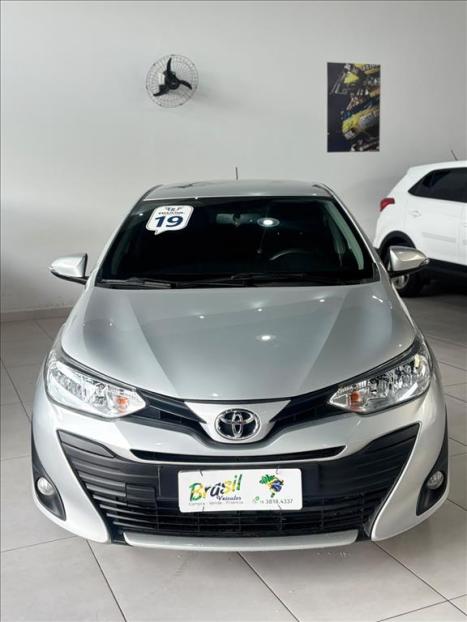 TOYOTA Yaris Hatch 1.3 16V 4P FLEX XL MULTIDRIVE AUTOMÁTICO CVT, Foto 2
