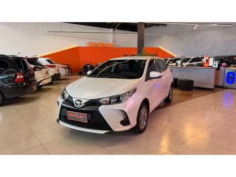 TOYOTA Yaris Hatch 1.5 16V 4P FLEX XS CONNECT MULTIDRIVE AUTOMÁTICO CVT, Foto 6