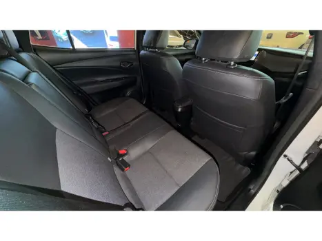 TOYOTA Yaris Hatch 1.5 16V 4P FLEX XS CONNECT MULTIDRIVE AUTOMÁTICO CVT, Foto 16