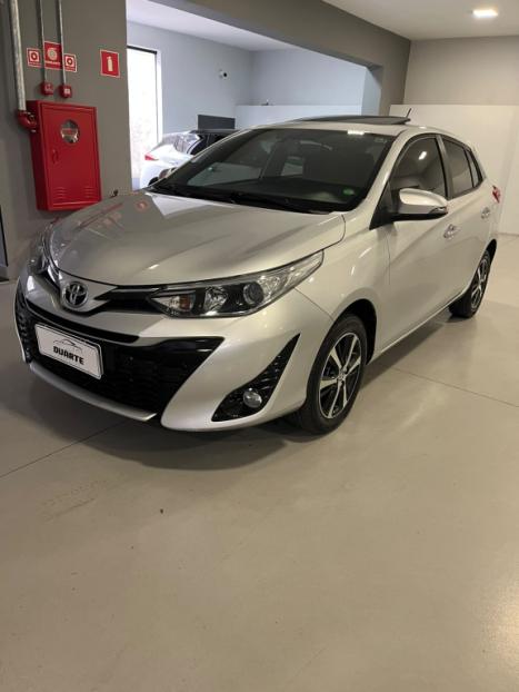 TOYOTA Yaris Hatch 1.5 16V 4P FLEX XLS MULTIDRIVE AUTOMÁTICO CVT, Foto 3