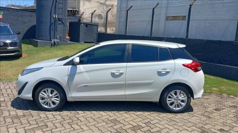 TOYOTA Yaris Hatch 1.3 16V 4P FLEX XL MULTIDRIVE AUTOMÁTICO CVT, Foto 6