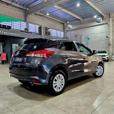 TOYOTA Yaris Hatch 1.5 16V 4P FLEX XL MULTIDRIVE AUTOMÁTICO CVT, Foto 4