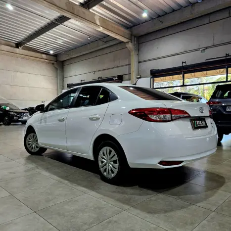 TOYOTA Yaris Sedan 1.5 16V 4P FLEX XL, Foto 8