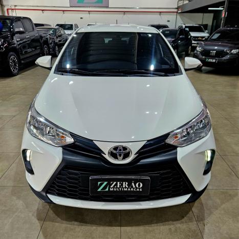 TOYOTA Yaris Sedan 1.5 16V 4P FLEX XL MULTIDRIVE AUTOM�TICO CVT, Foto 2
