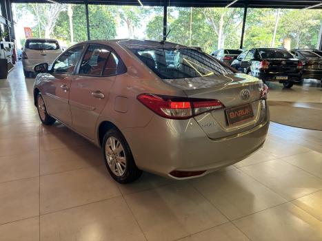 TOYOTA Yaris Sedan 1.5 16V 4P FLEX XL MULTIDRIVE AUTOM�TICO CVT, Foto 6