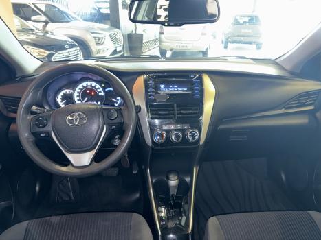 TOYOTA Yaris Sedan 1.5 16V 4P FLEX XL MULTIDRIVE AUTOM�TICO CVT, Foto 15