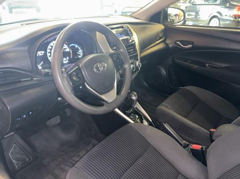TOYOTA Yaris Sedan 1.5 16V 4P FLEX XL MULTIDRIVE AUTOM�TICO CVT, Foto 18