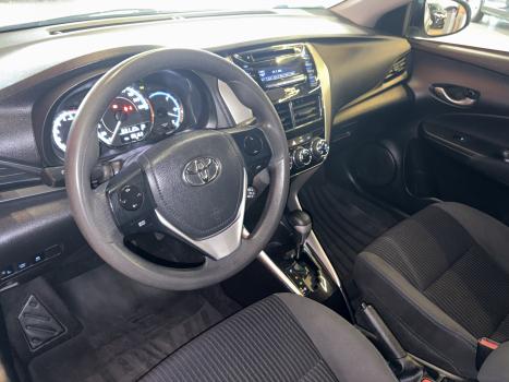TOYOTA Yaris Sedan 1.5 16V 4P FLEX XL MULTIDRIVE AUTOM�TICO CVT, Foto 19