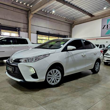 TOYOTA Yaris Sedan 1.5 16V 4P FLEX XL MULTIDRIVE AUTOM�TICO CVT, Foto 3