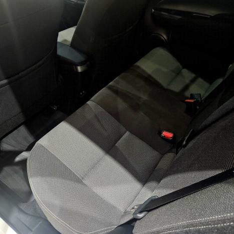 TOYOTA Yaris Sedan 1.5 16V 4P FLEX XL MULTIDRIVE AUTOM�TICO CVT, Foto 8