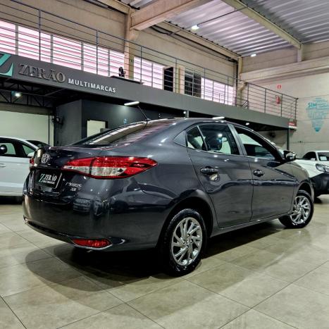 TOYOTA Yaris Sedan 1.5 16V 4P FLEX XS MULTIDRIVE AUTOM�TICO CVT, Foto 4