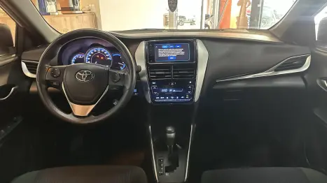 TOYOTA Yaris Sedan 1.3 16V 4P FLEX XL, Foto 8