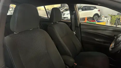 TOYOTA Yaris Sedan 1.3 16V 4P FLEX XL, Foto 10