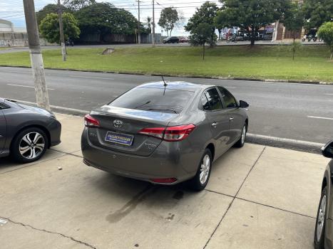 TOYOTA Yaris Sedan 1.5 16V 4P FLEX XL MULTIDRIVE AUTOM�TICO CVT, Foto 7