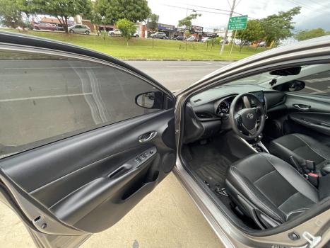 TOYOTA Yaris Sedan 1.5 16V 4P FLEX XL MULTIDRIVE AUTOM�TICO CVT, Foto 9