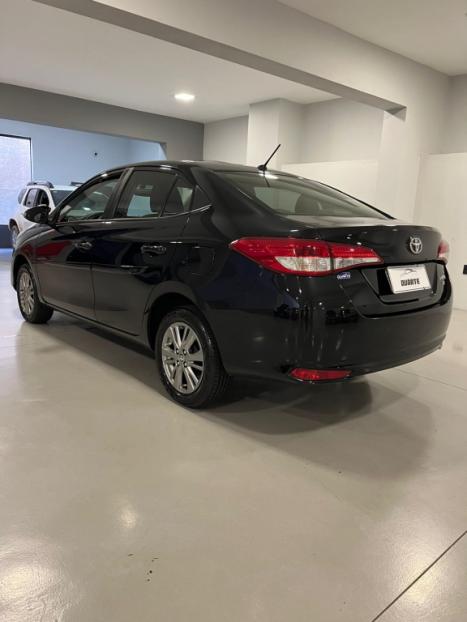 TOYOTA Yaris Sedan 1.5 16V 4P FLEX PLUS MULTIDRIVE AUTOM�TICO CVT, Foto 6