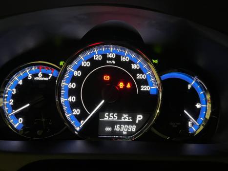 TOYOTA Yaris Sedan 1.5 16V 4P FLEX PLUS MULTIDRIVE AUTOM�TICO CVT, Foto 11