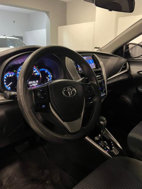 TOYOTA Yaris Sedan 1.5 16V 4P FLEX PLUS MULTIDRIVE AUTOM�TICO CVT, Foto 13