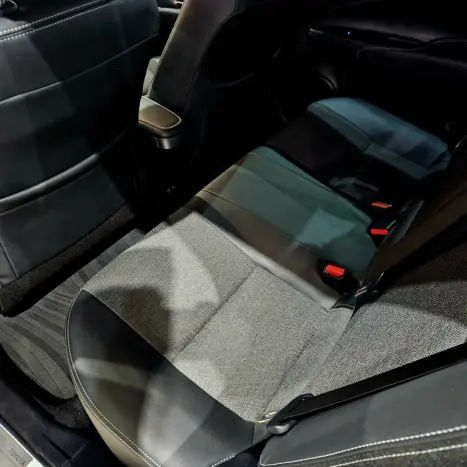 TOYOTA Yaris Sedan 1.5 16V 4P FLEX XS MULTIDRIVE AUTOM�TICO CVT, Foto 8