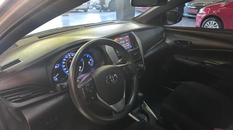 TOYOTA Yaris Sedan 1.3 16V 4P FLEX XL LIVE, Foto 11