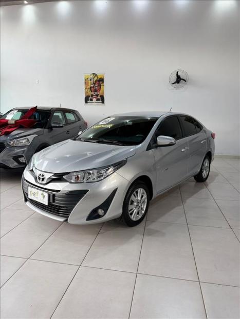TOYOTA Yaris Sedan 1.5 16V 4P FLEX XL MULTIDRIVE AUTOM�TICO CVT, Foto 3