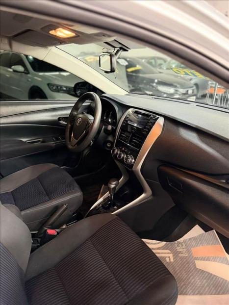 TOYOTA Yaris Sedan 1.5 16V 4P FLEX XL MULTIDRIVE AUTOM�TICO CVT, Foto 7