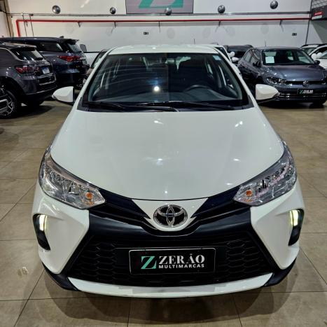 TOYOTA Yaris Sedan 1.5 16V 4P FLEX XL MULTIDRIVE AUTOM�TICO CVT, Foto 2
