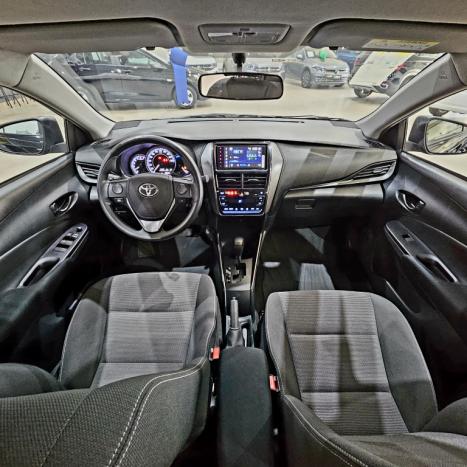 TOYOTA Yaris Sedan 1.3 16V 4P FLEX XL, Foto 6