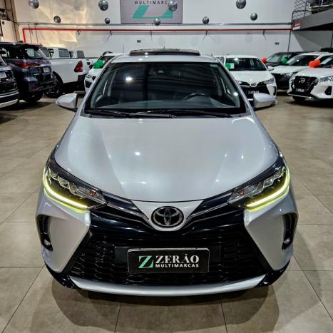TOYOTA Yaris Sedan 1.5 16V 4P FLEX XLS MULTIDRIVE AUTOM�TICO CVT, Foto 2
