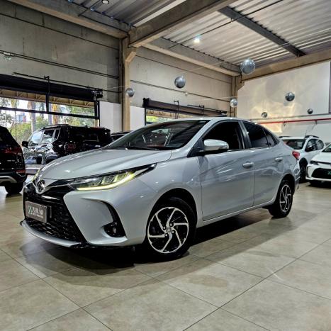 TOYOTA Yaris Sedan 1.5 16V 4P FLEX XLS MULTIDRIVE AUTOM�TICO CVT, Foto 3