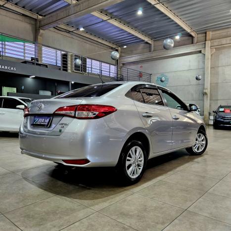 TOYOTA Yaris Sedan 1.5 16V 4P FLEX XL MULTIDRIVE AUTOM�TICO CVT, Foto 4