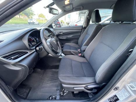 TOYOTA Yaris Sedan 1.5 16V 4P FLEX XL PLUS CONNECT MULTIDRIVE AUTOM�TICO CVT, Foto 9