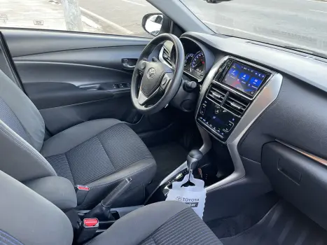 TOYOTA Yaris Sedan 1.5 16V 4P FLEX XL PLUS CONNECT MULTIDRIVE AUTOM�TICO CVT, Foto 10