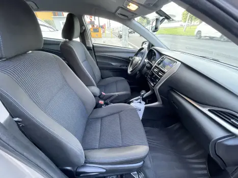 TOYOTA Yaris Sedan 1.5 16V 4P FLEX XL PLUS CONNECT MULTIDRIVE AUTOM�TICO CVT, Foto 13