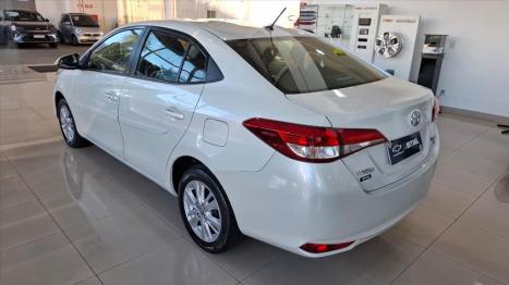TOYOTA Yaris Sedan 1.5 16V 4P FLEX XL MULTIDRIVE AUTOM�TICO CVT, Foto 5