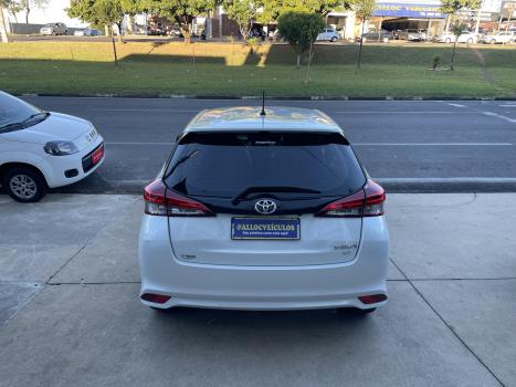 TOYOTA Yaris Sedan 1.5 16V 4P FLEX XS MULTIDRIVE AUTOM�TICO CVT, Foto 6
