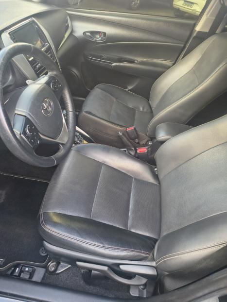 TOYOTA Yaris Sedan 1.5 16V 4P FLEX XLS CONNECT MULTIDRIVE AUTOM�TICO CVT, Foto 12