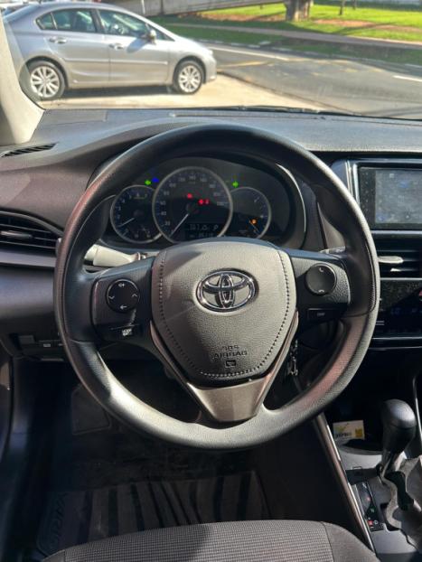 TOYOTA Yaris Sedan 1.5 16V 4P FLEX XL MULTIDRIVE AUTOM�TICO CVT, Foto 4