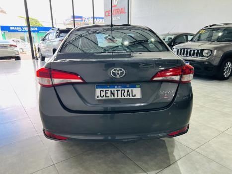 TOYOTA Yaris Sedan 1.5 16V 4P FLEX XL PLUS TECH MULTIDRIVE AUTOMÁTICO CVT, Foto 5