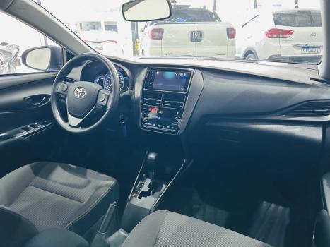 TOYOTA Yaris Sedan 1.5 16V 4P FLEX XL PLUS TECH MULTIDRIVE AUTOMÁTICO CVT, Foto 11