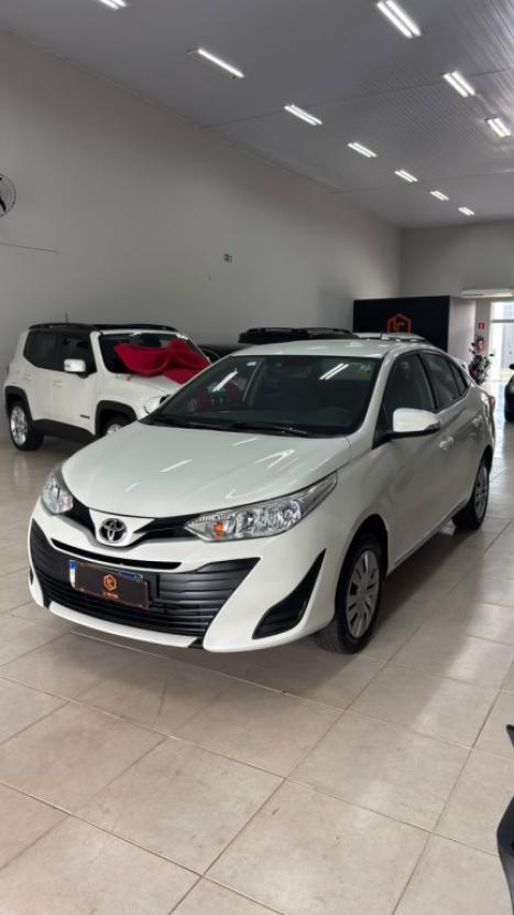 TOYOTA Yaris Sedan 1.5 16V 4P FLEX XL, Foto 3