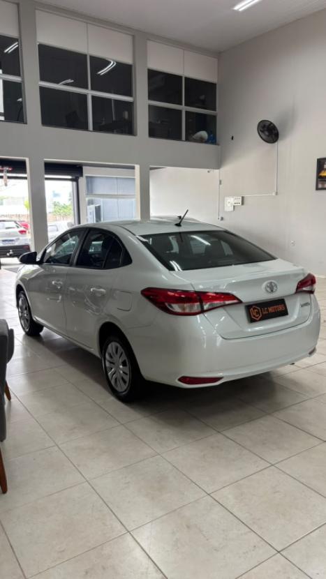TOYOTA Yaris Sedan 1.5 16V 4P FLEX XL, Foto 6
