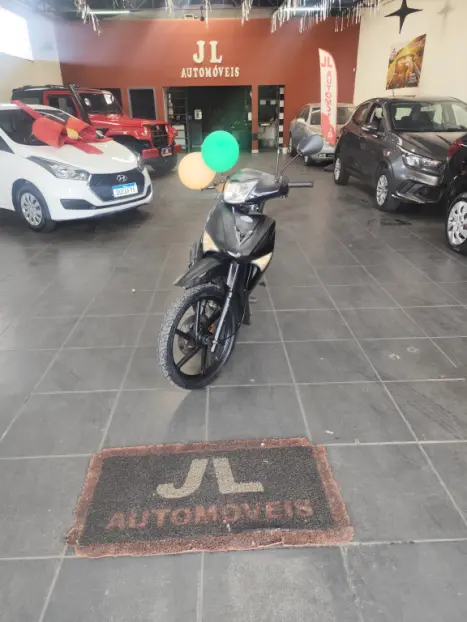 TRAXX Sky 50, Foto 2