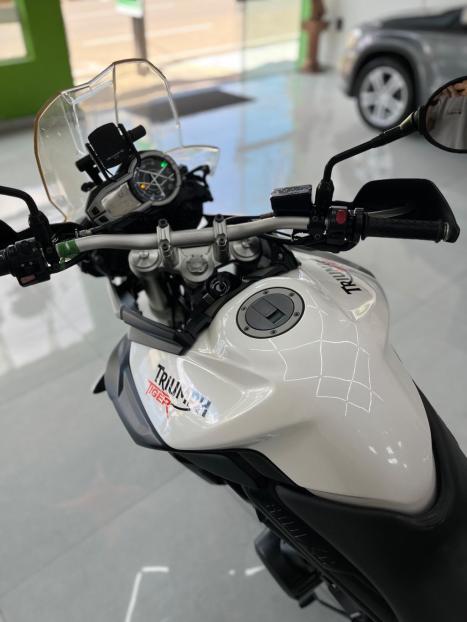 TRIUMPH Tiger 800 XC, Foto 9