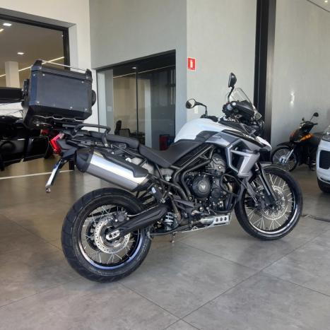 TRIUMPH Tiger 800 XCX, Foto 12