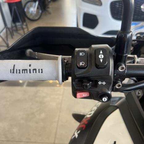 TRIUMPH Tiger 800 XCX, Foto 18