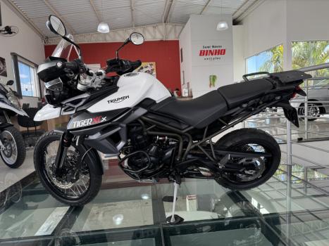 TRIUMPH Tiger 800 XCX, Foto 1