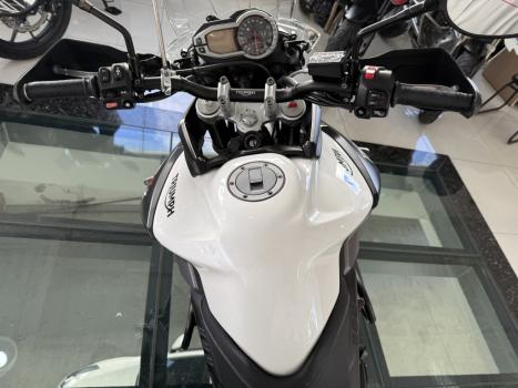 TRIUMPH Tiger 800 XCX, Foto 5